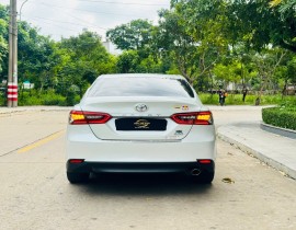 Toyota Camry 2.0Q 2023
