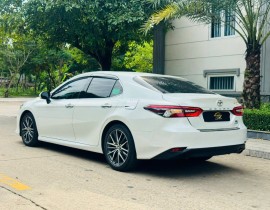 Toyota Camry 2.0Q 2023