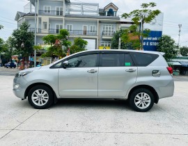 Toyota Innova 2.0 E MT 2018