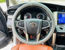 Toyota Innova 2.0 E MT 2018
