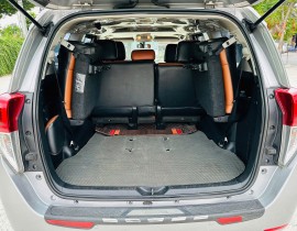 Toyota Innova 2.0 E MT 2018