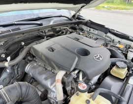 Toyota Fortuner Legender 2.4 4x2 AT 2020