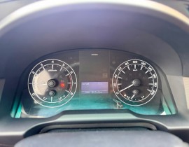 Toyota Innova 2.0 MT 2016