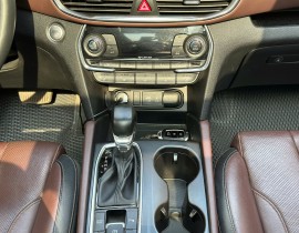 Santafe xăng 2.4 Premium 2021 