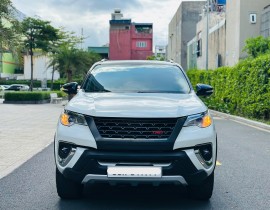 TOYOTA FORTUNER 2017 2.7V 4X2 AT