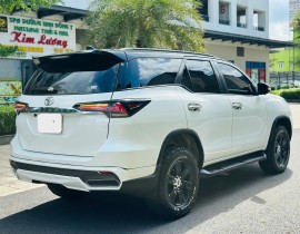 TOYOTA FORTUNER 2017 2.7V 4X2 AT