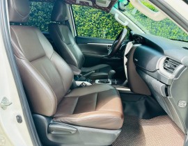 TOYOTA FORTUNER 2017 2.7V 4X2 AT