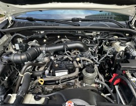 TOYOTA FORTUNER 2017 2.7V 4X2 AT