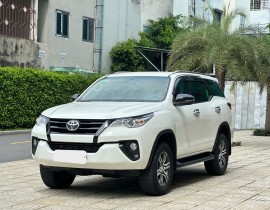 Toyota Fortuner Dầu 2.4 MT 2019