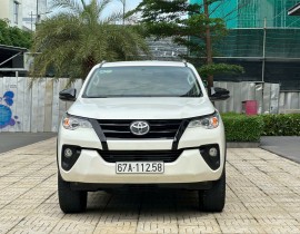 Toyota Fortuner Dầu 2.4 MT 2019