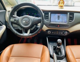 Kia Rondo 2.0 MT 2020 