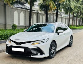 Camry 2.0 Q 