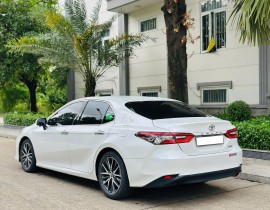 Camry 2.0 Q 