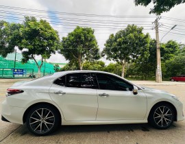 Camry 2.0 Q 