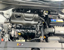 Elantra 1.6 AT Tiêu chuẩn 2021