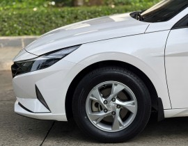 Huyndai Elantra 1.6 AT Tiêu Chuẩn 2023