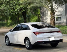 Huyndai Elantra 1.6 AT Tiêu Chuẩn 2023