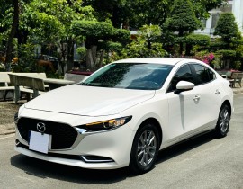 Mazda3 Luxury 2022