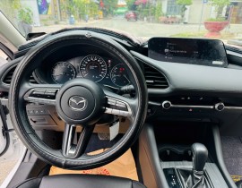 Mazda3 Luxury 2022