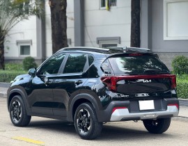 Kia Sonet 1.5 Deluxe 2025