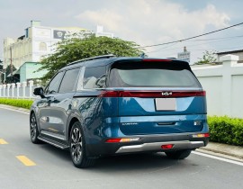  Carnival Dầu 2.2 Signature 2022