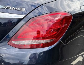 Mercedes Benz C300 AMG 