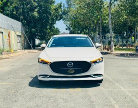 Mazda 3 Luxury 2024