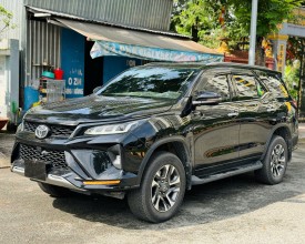 Fortuner Dầu Legender 2.4 4x2 AT 2022