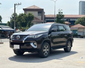  Fortuner Dầu 2.4 MT 2018