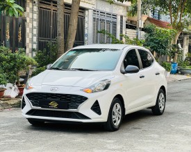 I10 1.2 MT Base 2023